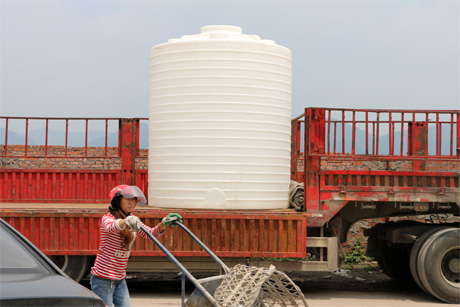 重庆塑料水箱_重庆塑料水箱厂家